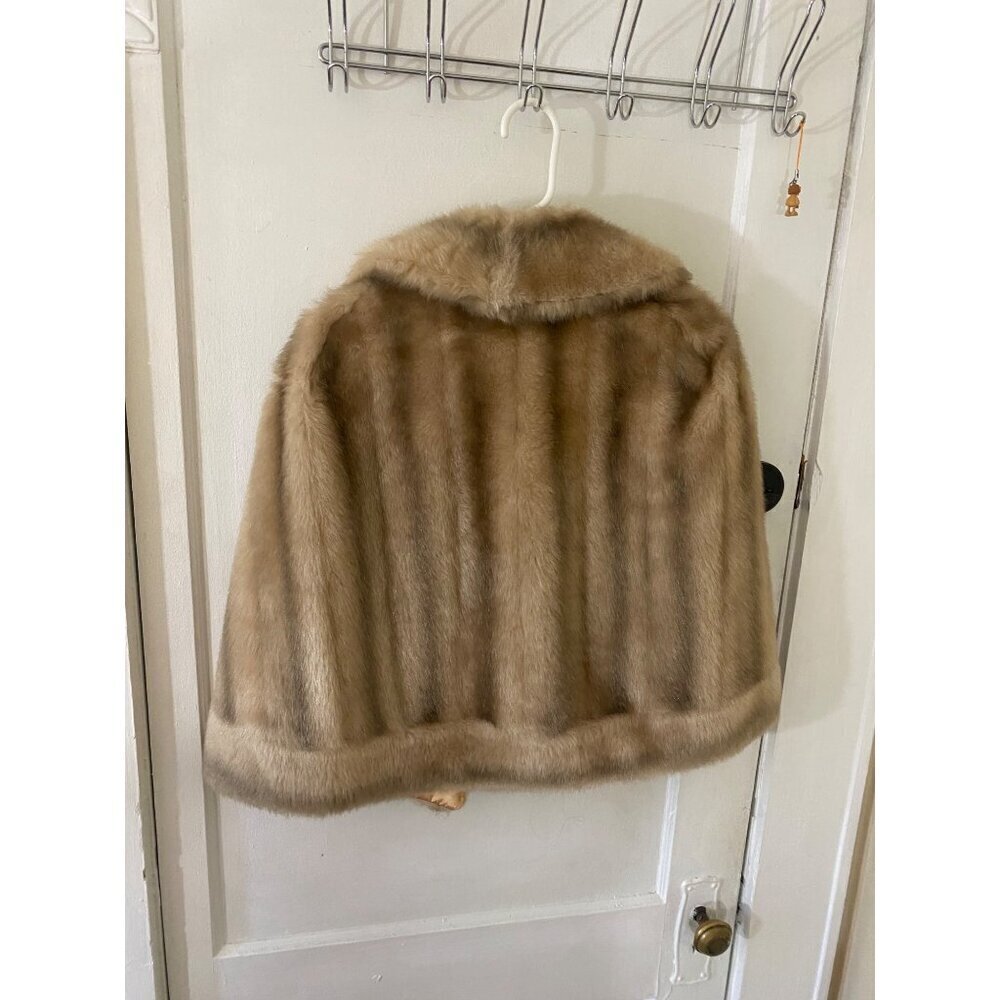 Vintage Montgomery Ward Faux Fur Union Made Coat Shawl - M/Large - Picture 5 of 14